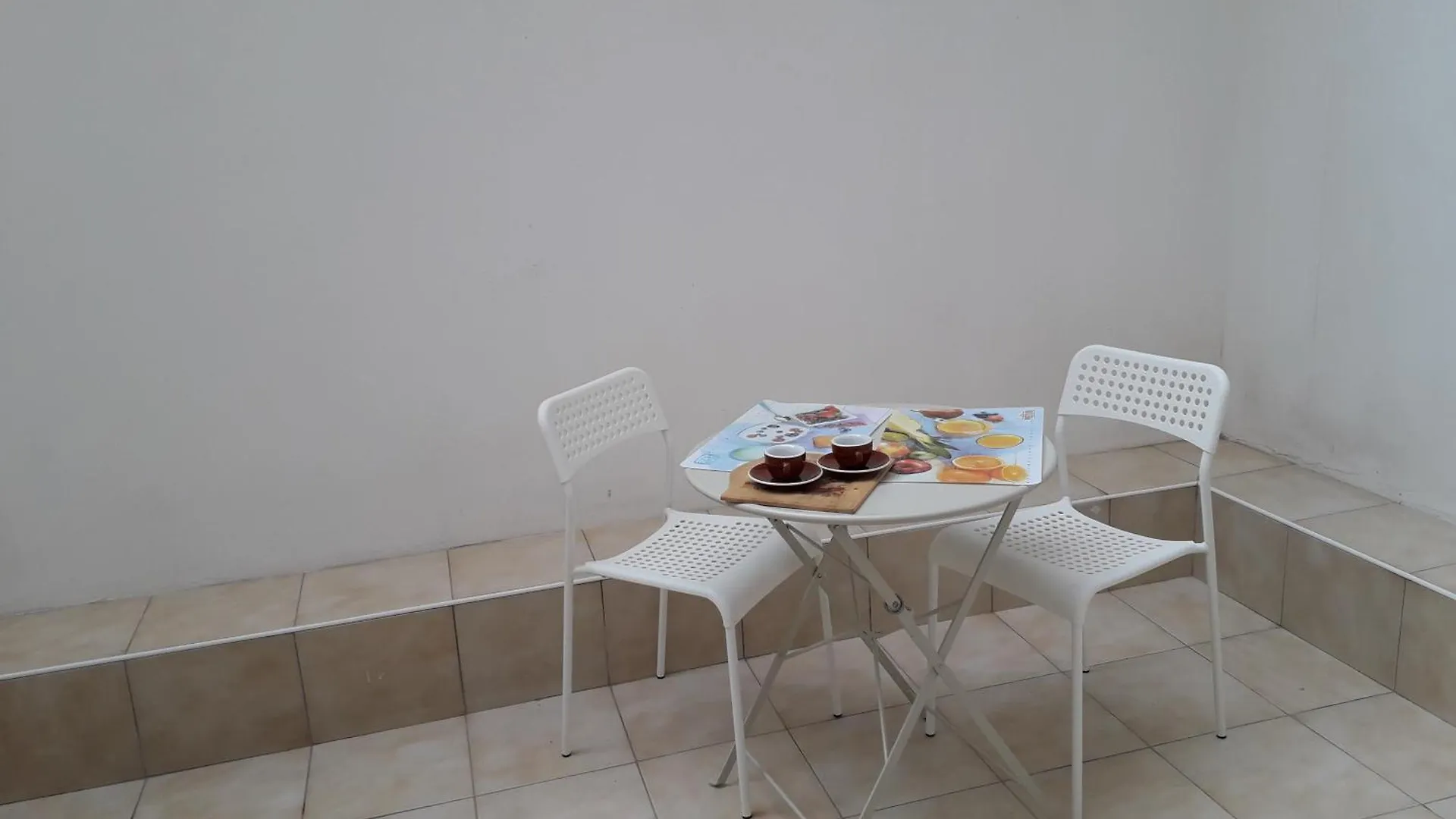 시라쿠사 Gymnasium B&B